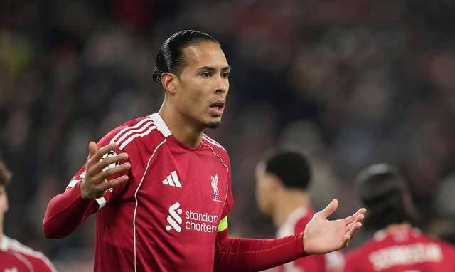 主帅难辞其咎！利物浦1-2被狼队绝杀，斯洛特式崩盘继续上演